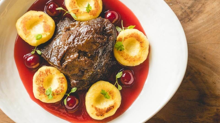 10 Top Restaurants in Budapest for Delicious Hungarian Dishes 10 Top Restaurants in Budapest for Delicious Hungarian Dishes