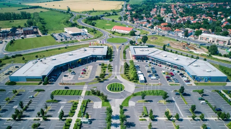 Park Center Strip Malls in Hungary Acquired by Fund Manager Granit Park Center Strip Malls in Hungary Acquired by Fund Manager Granit