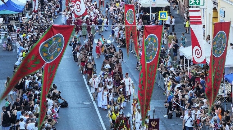 Savaria Carnival, Szombathely, 21 - 24 August Savaria Carnival, Szombathely, 21 - 24 August