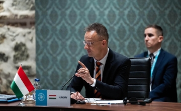 Hungary to Get ‘Enormous Competitive Advantage’ After Ukraine War, Says FM Hungary to Get ‘Enormous Competitive Advantage’ After Ukraine War, Says FM