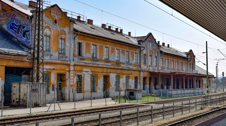 Renovation & Expansion of Budapest Keleti, Nyugati, Déli & Kelenföld Train Stations Ahead Renovation & Expansion of Budapest Keleti, Nyugati, Déli & Kelenföld Train Stations Ahead