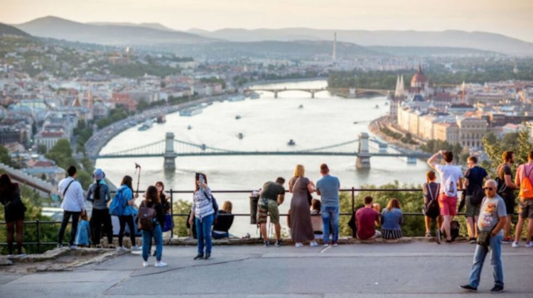 Guest Nights Climb Significantly in Hungary for Both Local Travellers & Foreign Visitors Guest Nights Climb Significantly in Hungary for Both Local Travellers & Foreign Visitors
