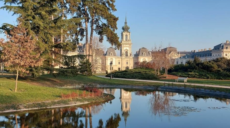 Most Popular Autumn Travel Destinations & Attractions in Hungary Revealed Most Popular Autumn Travel Destinations & Attractions in Hungary Revealed