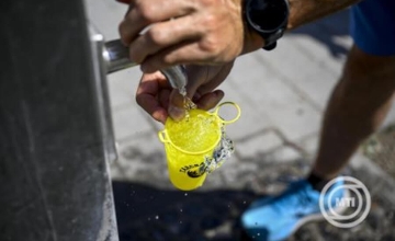 Appeal in Hungary: Don't Wash Your Car or Water Your Lawn Appeal in Hungary: Don't Wash Your Car or Water Your Lawn