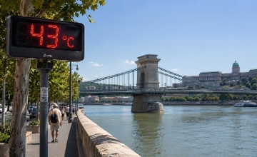 Record Budapest Heatwaves More Intense Than Ever, Expert Explains Record Budapest Heatwaves More Intense Than Ever, Expert Explains