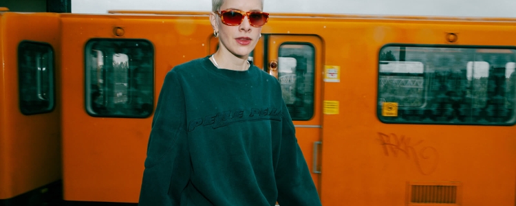 Anika (UK), Jules War, Plattenbau, A38 Ship Budapest, 5 March Anika (UK), Jules War, Plattenbau, A38 Ship Budapest, 5 March