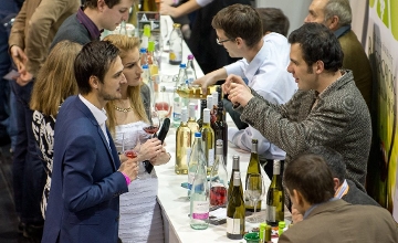 Bomb Hoax Disrupts Huge Borjour Wine-Tasting in Budapest, Again Bomb Hoax Disrupts Huge Borjour Wine-Tasting in Budapest, Again