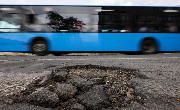 Record Number of Potholes in Hungary Reported this Winter Record Number of Potholes in Hungary Reported this Winter