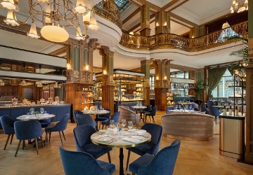 Legendary Italian Café Cova Opens in Budapest at Matild Palace Legendary Italian Café Cova Opens in Budapest at Matild Palace