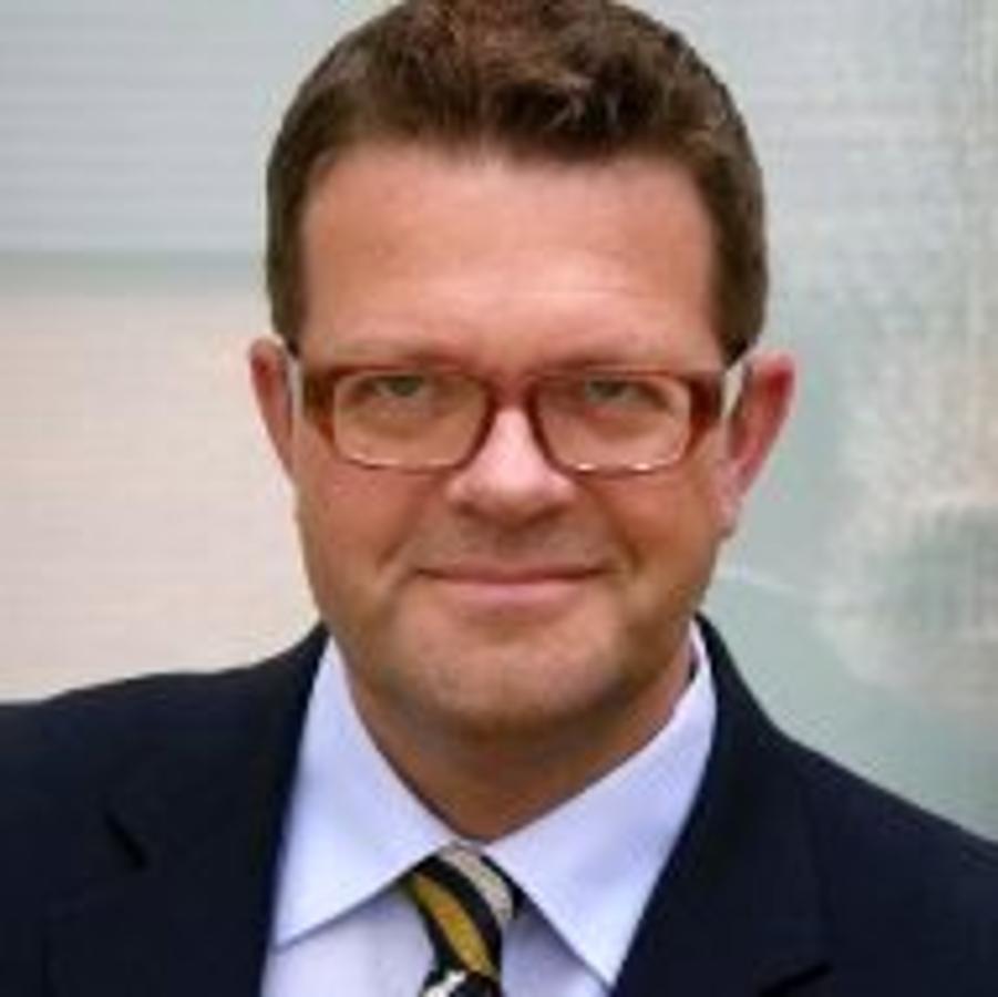 Mikael C Szabo - Former Managing Director FOX AUTORENT