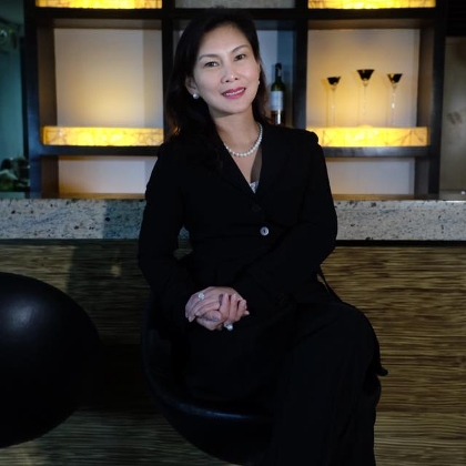 Cenelyn Manguilimotan, General Manager, Cebu Parklane International Hotel