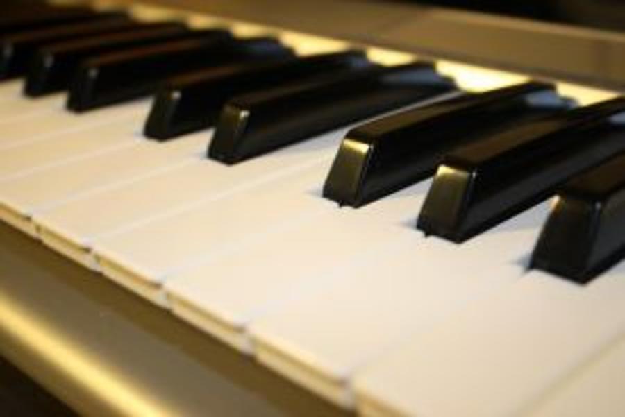 'Makoto Kuriya & Peter Sarik: Concert For Two Pianos', Take Five, 20 March