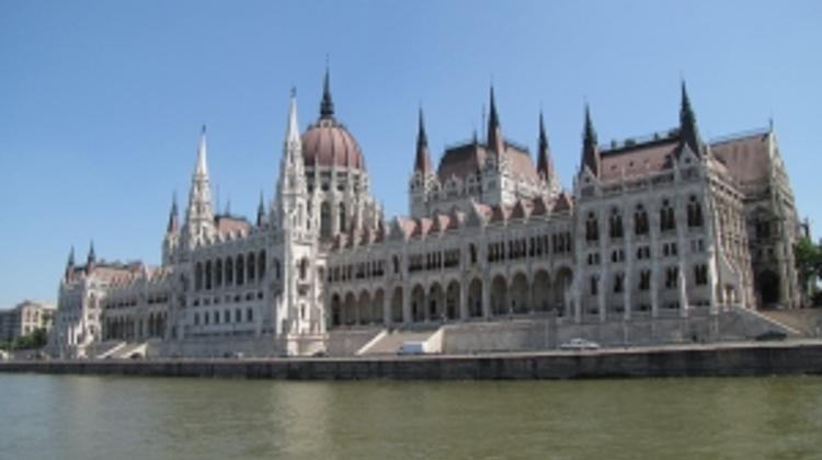 Index Journalists Allowed Back Into Budapest Parliament After Ban