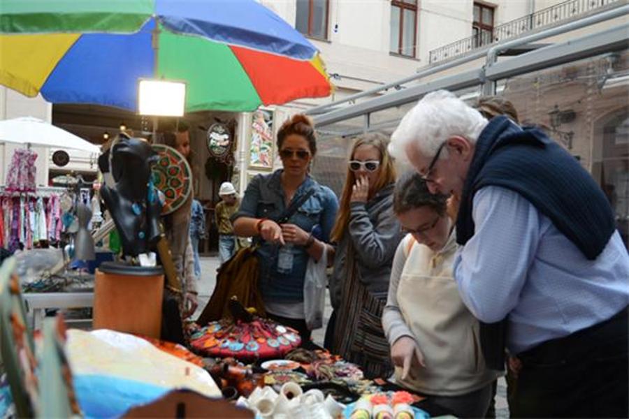 Xpat Event Report: Gouba Open Bazar Market In Budapest