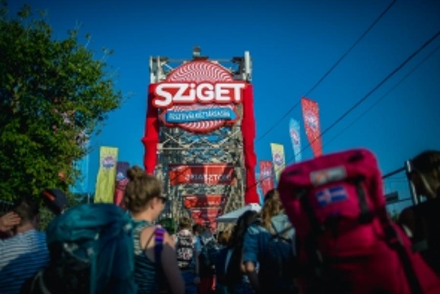 415 000 Szitizens At Sziget Festival In Budapest – Together!