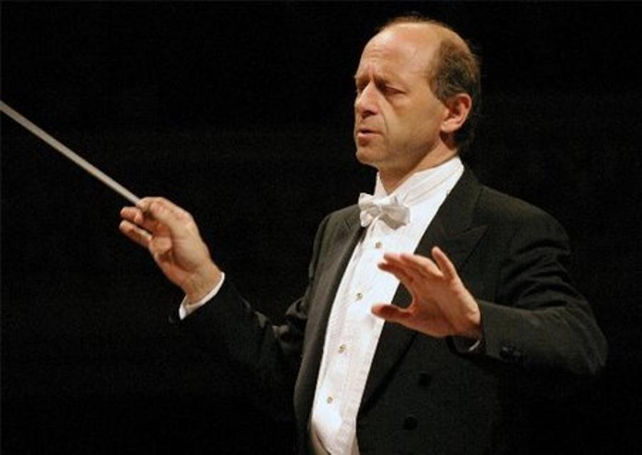 Hungarian Conductor Fischer To Conduct Berlin Wall Concert Commemoration