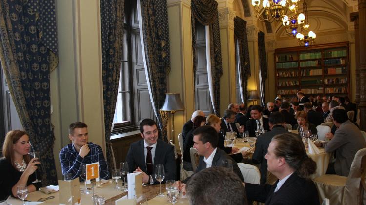 Xpat Report: 2015's First Grandhouse Luncheon