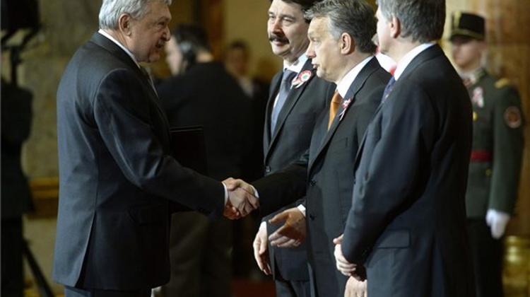 Hungary’s President Áder Presents High State Awards