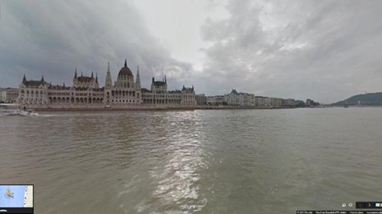 Google Street View Captures Budapest As Seen From Danube