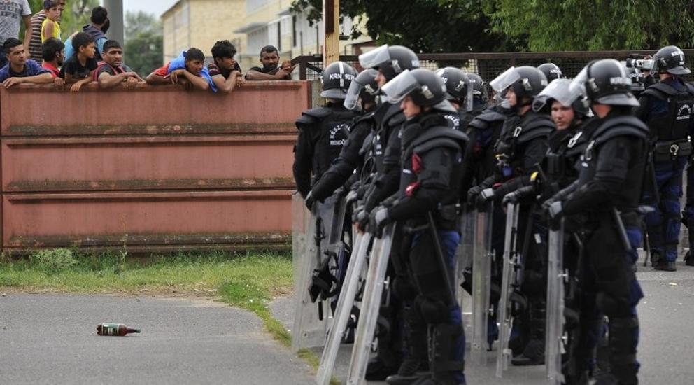 Refugee Camp Sealed By Hungarian Police After Migrant Vandalism
