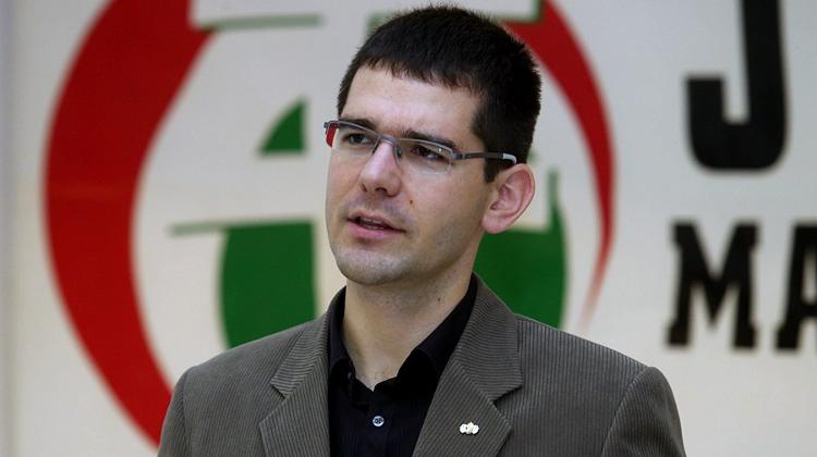 Jobbik Calls On Hungarian MPs To Volunteer