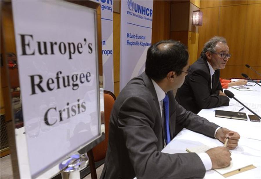 UNHCR Director Calls For Simpler Registration For Migrants In Hungary