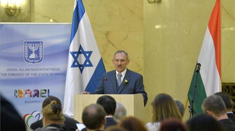 Israel Recognises Hungarians Helping Jews During Holocaust