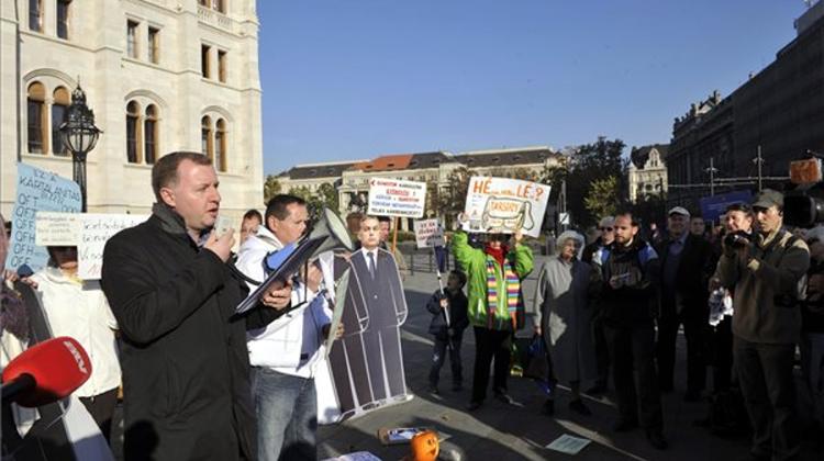 Quaestor Brokerage Scandal Victims Protest At Parliament