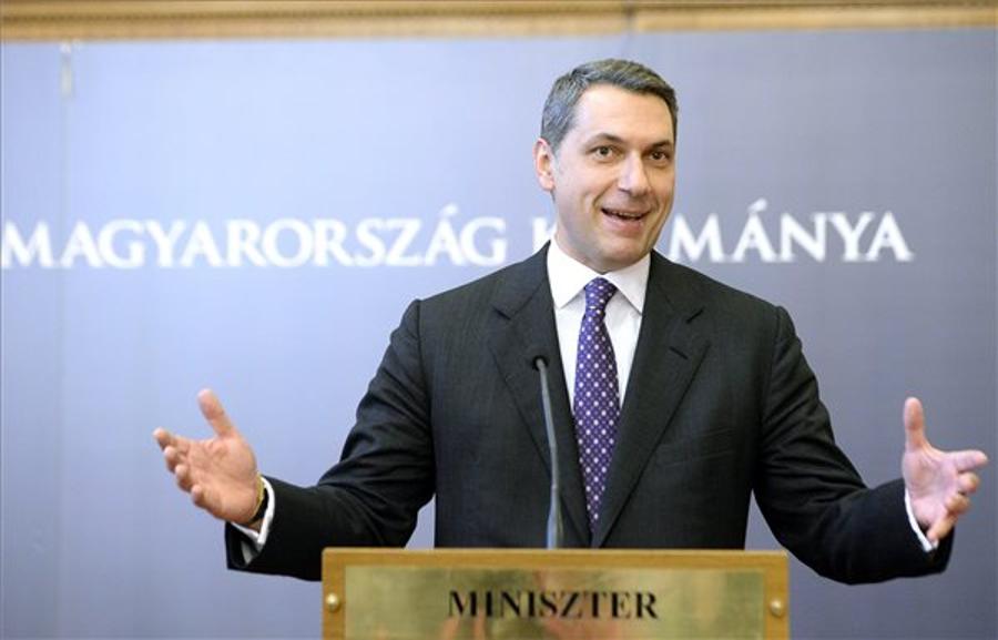 Lázár: Keeping Independence Most Important For Hungary