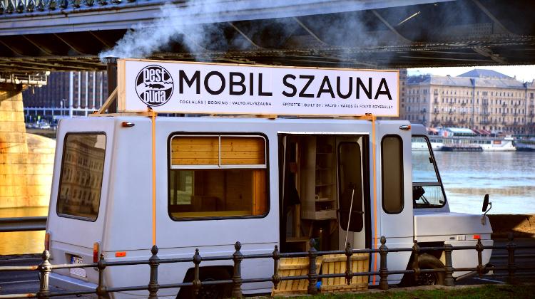 Video Report: Budapest's Mobile Sauna With A View