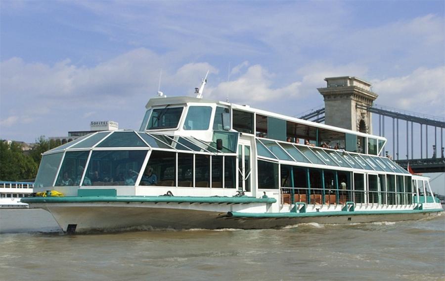 IWC Event: 5th Annual Boat Trip, Budapest, 16 June