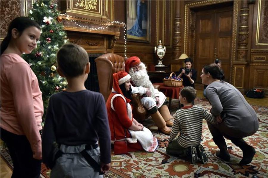 Joulupukki – Original Finnish Santa Claus, Budapest, 6 December