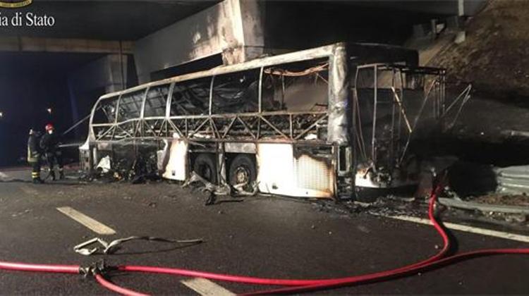 Italy Motor Way Police See Human Error Behind Hungary Bus Crash