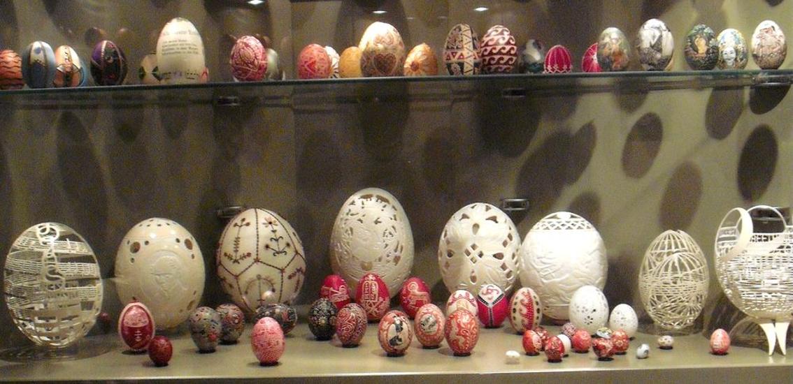 Xploring Hungary: Easter Egg Museum In Zengővárkony
