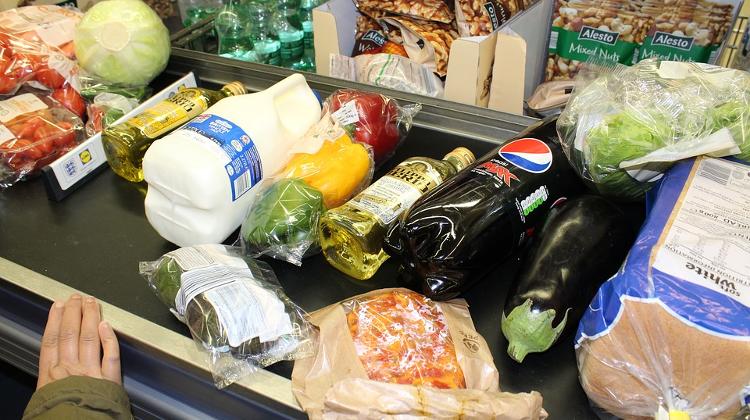 Half Of Hungarians Find Discrepancies In Identically-Labelled Food Products