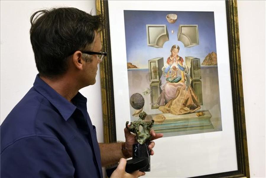 Dalí Exhibition To Open In Szeged