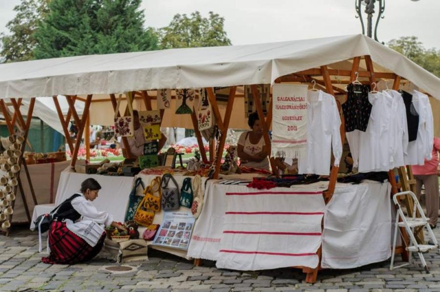 Festival Of Folk Arts Opens In Budapest
