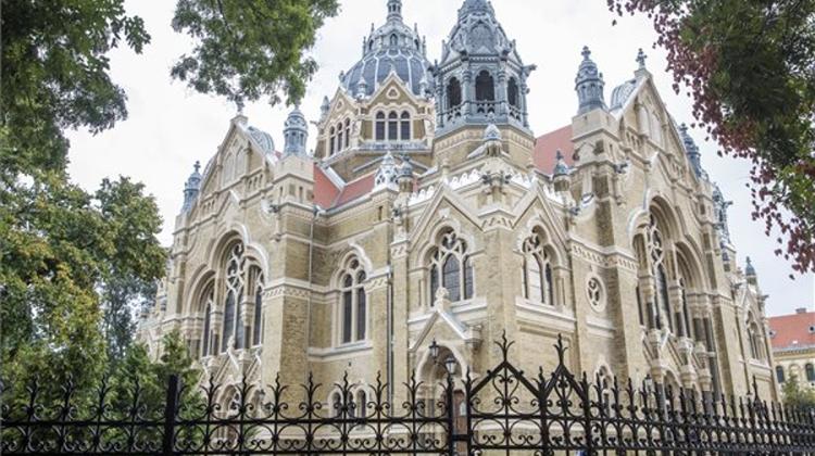 Szeged Synagogue Inaugurated After Reconstruction