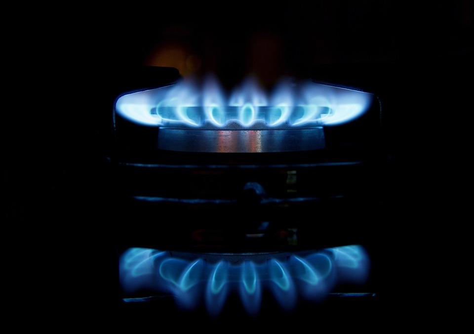 Gas Distributor Suspends Cutoffs