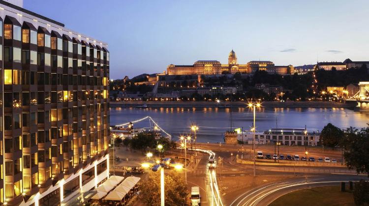 Starwood Capital Acquires Sofitel Budapest For EUR 75 mln