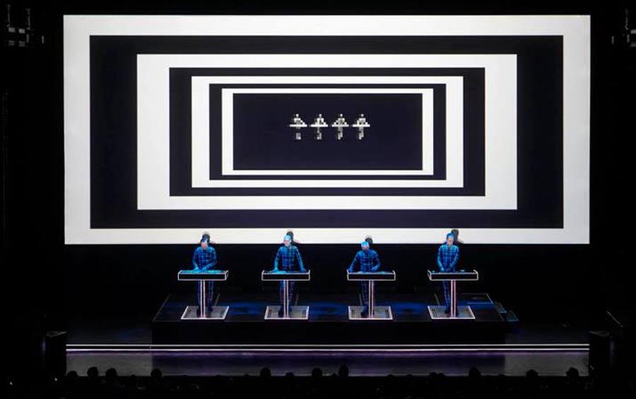 Kraftwerk - 3D Concert, Budapest Aréna, 21 February